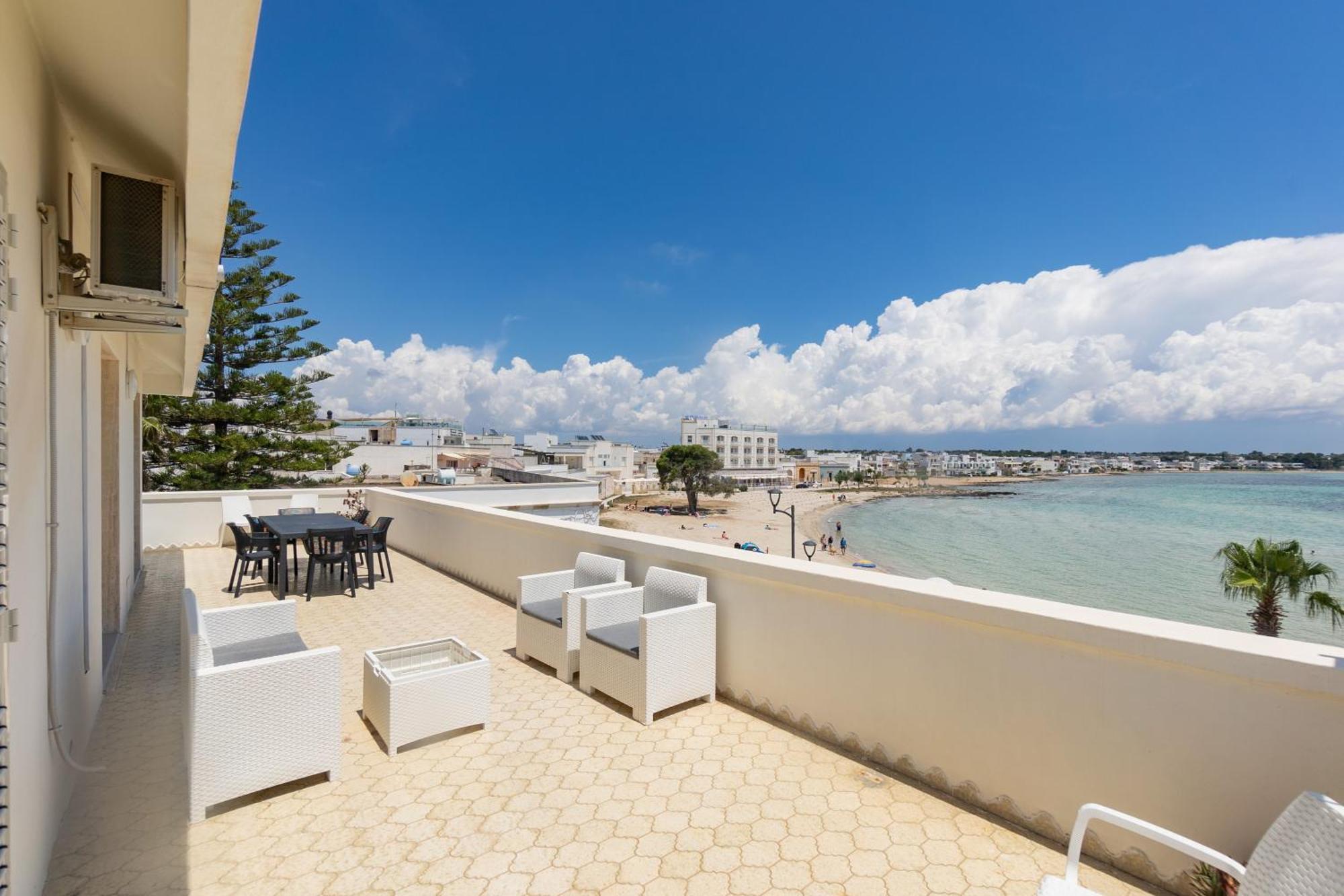 Appartamenti Vista Mare Porto Cesareo Exterior photo